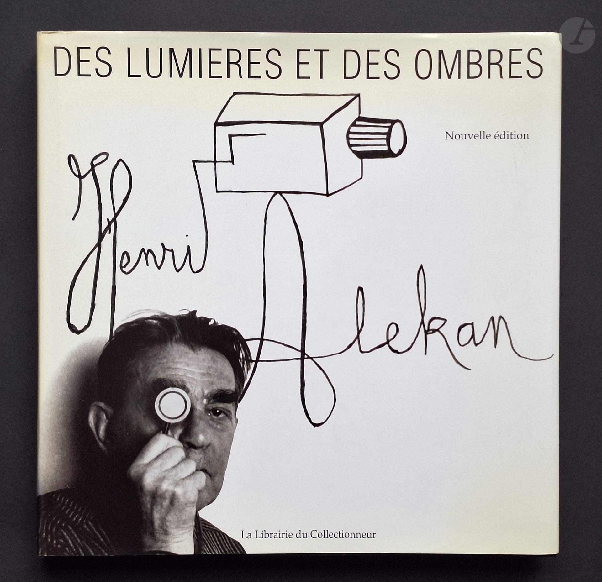 ALEKAN, HENRI (1909-2001)
Des lumières et des ombres.
La librairie du collectionneur, Paris, 1991. 
In-4 (29,5 x 29,5 cm).Nouvelle édition reliée. 292 pages. Reliure d'éditeur toilée avec titre en creux au dos et sur la couverture en caractères dorés sous jaquette illustrée.