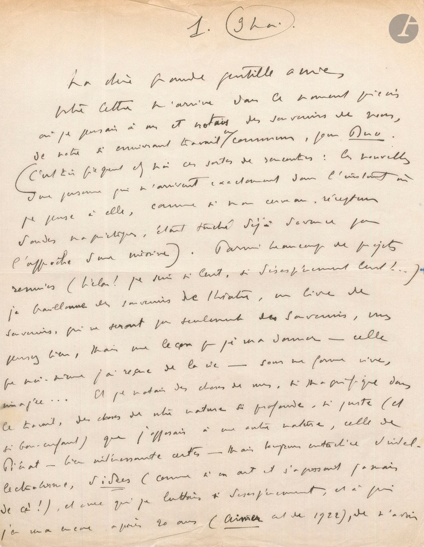 Paul GÉRALDY (1885-1983). 3 L.A.S., [1941-1948, à Valentine Tessier; 6pages in-4 (lég. taches) et 4pages et demie in-8.
Très belle correspondance du poète à la comédienne.
[Beauvallon] 9 mai [1941]. «Ma chère grande gentille amie, votre lettre m’arrive dans ce moment précis où je pensais à vous et notais des souvenirs de vous, de notre si enivrant travail en commun pour Duo […] je brouillonne des souvenirs de théâtre, un livre de souvenirs, qui ne seront pas seulement des souvenirs, vous pensez bien, mais une leçon que je veux donner – celle que moi-même j’ai reçue de la vie […] Et je notais des choses de vous, si magnifique dans le travail, des choses de votre nature si profonde, si juste (et si bon-enfant) que j’opposais à une autre nature», celle de Marie-Thérèse Piérat, plus intellectuelle, qui jouait dans sa pièce Aimer (1922). Il a vu l’annonce du départ de Jouvet avec sa troupe pour l’Amérique du Sud: «Nous, pourquoi ne faisons-nous rien? Pourquoi ne jouez-vous pas la comédie aussi? Il faut retrouver sa Patrie dans sa profession, voilà ce que je ne cesse de répéter à mes amis et à moi-même». Il pense que la place de Valentine est au Théâtre-Français, quand il aura retrouvé «sa plus belle forme». Vaudoyer «pourrait être un bon administrateur, si la troupe était épatante, et qu’il n’ait qu’à la laisser faire (comme faisait Claretie, du temps des Mounet, de Bartet, de de Feraudy, etc.). Vous n’avez pas à vous soucier de savoir si vos camarades vous y accueilleraient bien ou mal. Votre talent vous imposera à eux, par force. Ils savent bien qu’il leur manque une vedette, qu’ils en ont besoin, qu’un théâtre ne se passe pas d’acteurs. Ce dont il faut vous soucier, c’est de savoir si vous, vous serez entourée, si le vent est favorable, si le public suit, et quel public, si le niveau d’art de la maison est élevé... Et encore non! vous n’avez même pas à vous soucier de ça! Quand vous y serez, le niveau d’art sera élevé. Et vous jouerez tous les rôles, parce qu’il n’y aura que vous. Giraudoux devrait s’employer à vous faire entrer, car c’est son intérêt: vous y installerez avec vous ses grandes pièces. Moi aussi c’est mon intérêt, car j’ai un répertoire (4 grandes pièces au répertoire de la maison) fait sur mesure pour vous»… Quant à lui, éloigné de Paris, il s’est «laissé trop écarter», et ne croit pas être aimé de Vaudoyer, avec lequel il s’était accroché à propos de Ludmila Pitoëff… Etc.
Samedi 15 [avril 1944]. Il ne voudrait pas quitter Paris sans avoir revu Valentine. On parle d’Alain Laubreaux comme administrateur au Théâtre Français: «je suppose qu’alors tu rentrerais immédiatement. Et alors quelle Andromaque, quelle Hermione, quelle Phèdre, quelle Bérénice! Nous aurions de beaux jours devant nous. Et tu me jouerais Christine, réadaptée à toi, une Christine avec un deuxième acte refait pour toi (c’est l’acte faible)». Il a vu Raimu dans le Bourgeois gentilhomme: «Ce n’est pas enivrant. On sent que Raimu, par délicatesse, par respect pour la Maison, a tenu à ne pas faire de gros effets comiques. Il joue le rôle au naturel, avec une discrétion voulue qui est infiniment respectable, mais qui laisse un peu déconcerté […] La pièce est montée avec un grand luxe de costumes, mais avec un souci d’élégance et des raffinements de tons qui étonnent autant que la délicatesse et la discrétion de Raimu. En effet malgré tout ce luxe et une mascarade qui emplit la scène de danseurs et de danseuses, la pièce n’est pas gaie. Il faut d’ailleurs ajouter que c’était un drôle de choix pour les débuts de Raimu. Le Bourgeois n’est pas un beau rôle, ni une bonne pièce. Une série de sketches où ce sont les professeurs de philosophe, d’armes, etc. qui emportent tout [...] un divertissement brossé vite par un Molière pressé»…
[1948], après la création de la pièce de Marcel Aymé, Lucienne et le Boucher où Valentine jouait Lucienne: «Tu es toujours étonnante, mais tu l’es extraordinairement dans cette composition vigoureuse, très poussée (sans devenir excessive, ni caricaturale), cet accent de vérité profonde qui a toujours été le tien, cette force vivante qui a toujours été la tienne, ce puissant rayonnement qui irradie de toi. [...] Tu auras mis de la beauté, toi, à la fois, dans des déesses et dans des femmes. Tu es une Grande!»…