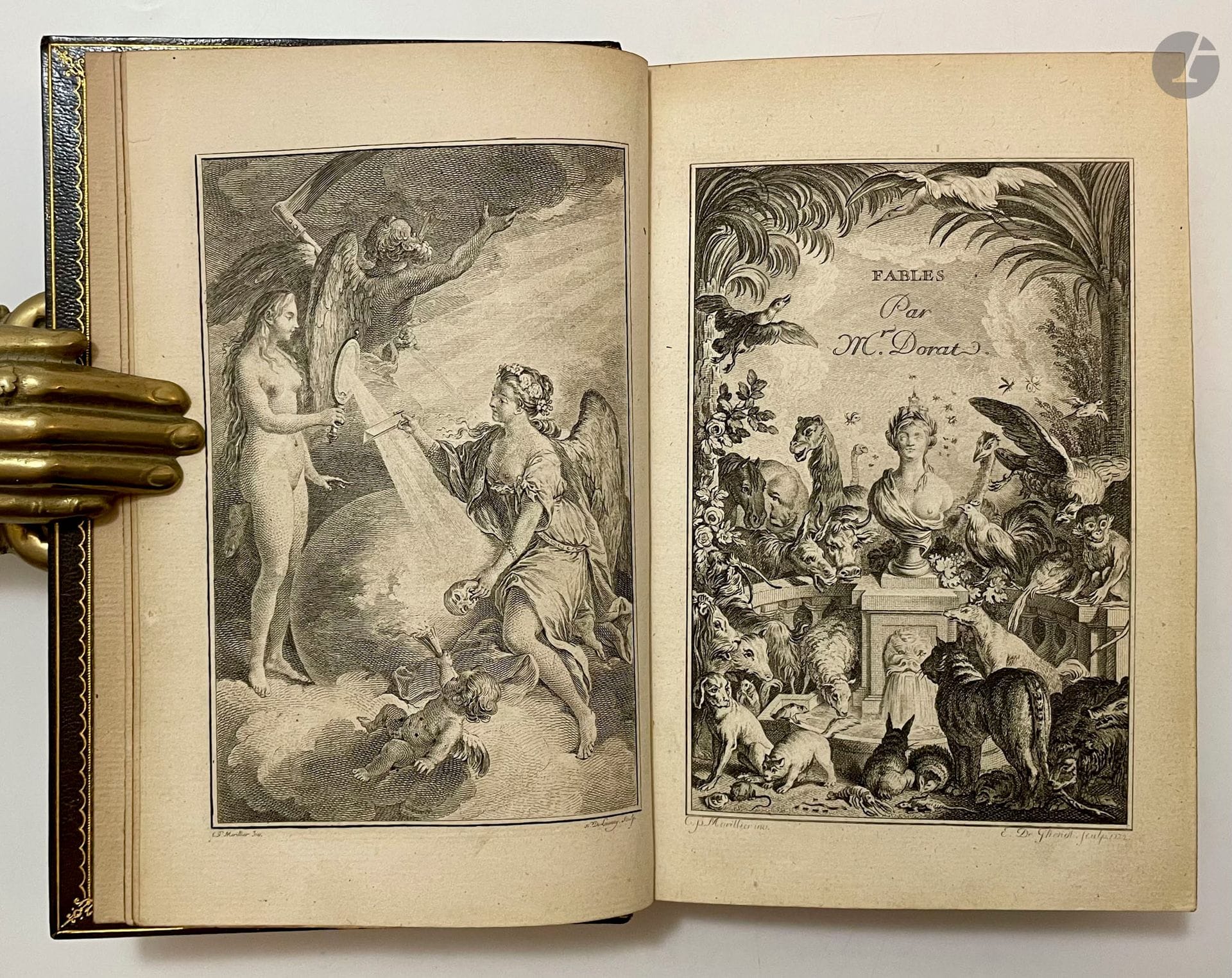 DORAT (Claude-Joseph).
Fables nouvelles.
La Haye, Paris : Delalain, 1773. — 2 parties en un volume in-8, maroquin noir, triple filet doré en encadrement et fleuron doré aux angles sur les plats, dos à nerfs orné, roulette et filet doré à l'intérieur, tranches dorées, étui (Zaehnsdorf).
Cohen, 163-164.

Édition recherchée illustrée d'une frontispice, de deux titres gravés, d'une vignette de titre et de 198 vignettes, soit 99 bandeaux et 99 culs-de-lampe, le tout gravé sur cuivre d'après les compositions de Clément-Pierre MARILLIER (1740-1808).

Selon Cohen, il s'agit du « chef-d'œuvre de Marillier, sous le rapport de la finesse d'exécution et de l'esprit qui règne dans tous les jolis sujets qui l'ornent ».

Bel exemplaire relié par Joseph Zaehnsdorf (1816-1886), relieur anglais d'origine austro-hongroise, ou par son fils Joseph William Zaehnsdorf (1853-1930) qui prit sa succession. Il provient de la bibliothèque du comte de Cromer, certainement le diplomate et homme d'État Evelyn Baring (1841-1917), 1er comte de Cromer, avec son ex-libris héraldique gravé par Henry Badeley.

Frottements aux charnières et aux nerfs.
Provenance : comte de Cromer, avec ex-libris. - Evelyn Cavanagh, avec ex-libris.