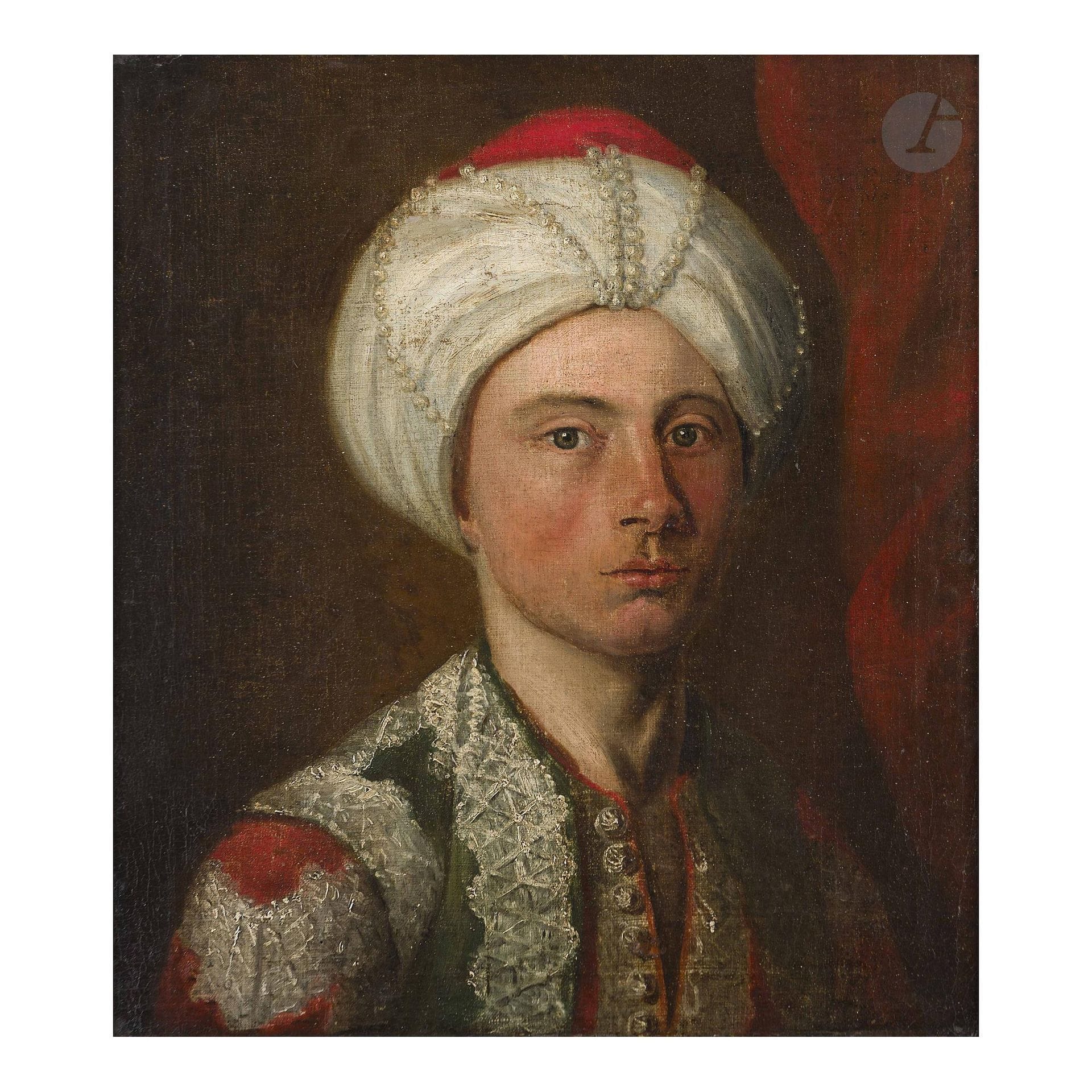école FRANCAISE vers 1740, suiveur d'Antoine FAVRAY
Portrait de jeune homme vêtu à l'oriental, portant un turban avec des perles
Toile marouflée sur panneau
54 x 48 cm
Restaurations anciennes

Provenance :
Collection particulière, Grèce.

Le modèle porte un caftan brodé, une longue tunique ouverte en son centre, caractéristique des vêtements de l'Empire ottoman.