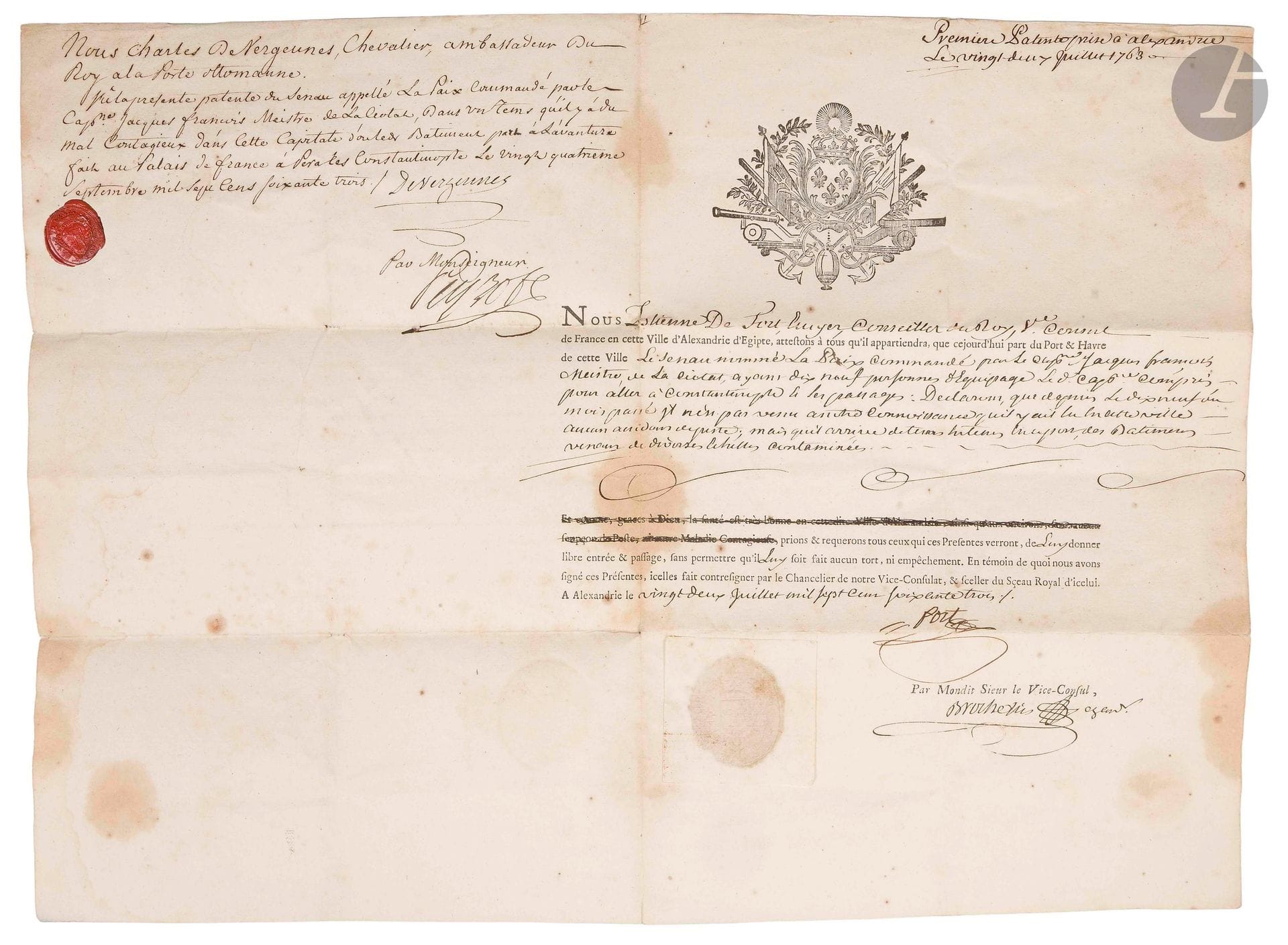MARINE. Passeport maritime, Alexandrie (Égypte) 22 juillet 1763 ; in-plano en partie impr., vignette aux armes de France, cachets sous papier et de cire rouge (lég. taches).

Congé signé par Estienne de Fort, vice-consul de France à Alexandrie, pour le senau la Paix, commandé par Jacques François Meistre de La Ciotat, «pour aller à Constantinople et ses passages», déclarant qu’il n’y a pas eu dans ce port depuis un mois «aucun accident de peste», mais qu’il y arrive «des batimens venans de divers échelles contaminées». Le congé est visé et signé à Pera les Constantinople le 24 septembre, par Charles de Vergennes, «ambassadeur du Roy à la Porte ottomanne», «dans un tems qu’il y a du mal contagieux dans cette capitale d’où led batiment part à l’avanture».