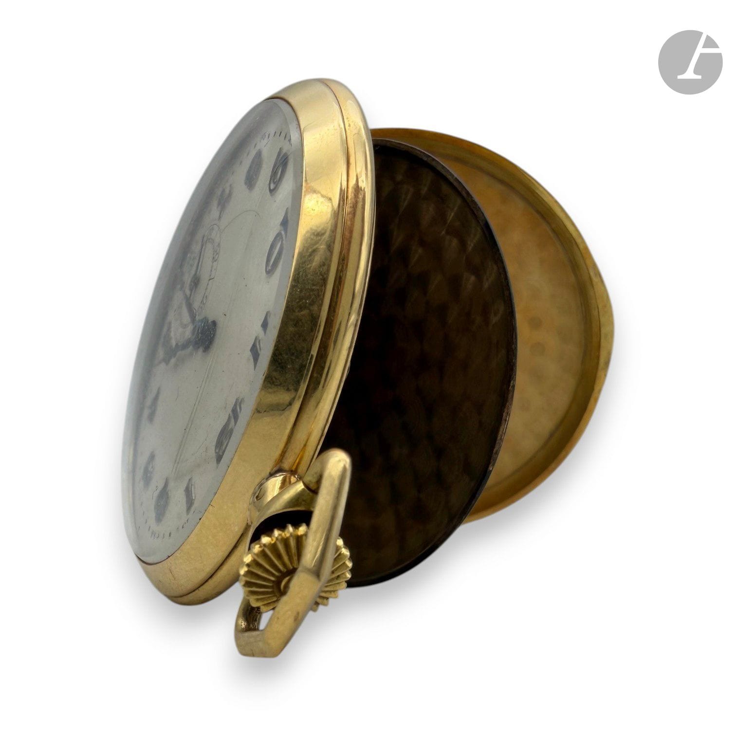 Art Deco gousset watch in 750/°°° gold. 
Copper case. 
Gross weight: 53.5g

SELLING EXPENSES : 8% EXCL.
