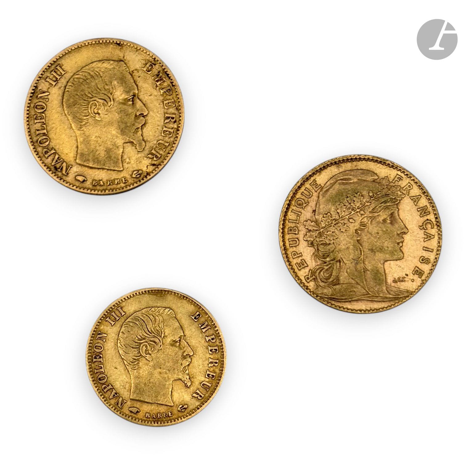 Lot de trois pièces françaises en or 900/°°° : 
- 10 francs coq de 1905,
- 5 francs Napoléon III (tête nue) de 1859,
- 10 francs Napoléon III (tête nue) de 1858, 
Poids net total : 7.9g

FRAIS DE VENTE : 8% HT