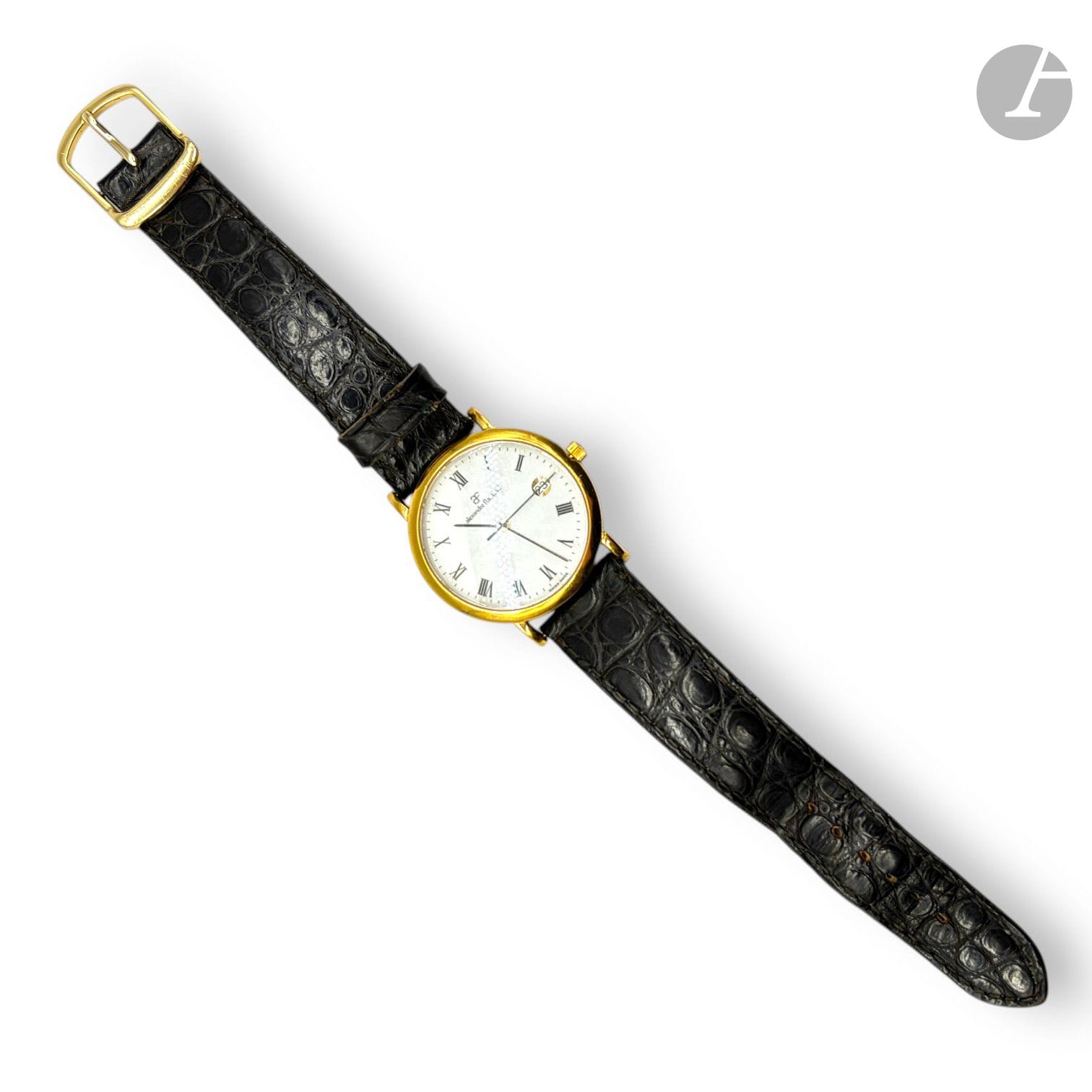 ALEXANDRE FLAMAND
Montre-bracelet en or 750/°°°.
Mouvement à quartz. 
Compteur supplémentaire pour les jours à 3h.
Bracelet motif croco en cuir brun. 
Boucle à ardillon en métal doré.
Poids net de l'arrière du boîtier : 4.6g
Poids brut de la montre : 27.6g.
(Boîtier ouvert).

FRAIS DE VENTE : 8% HT