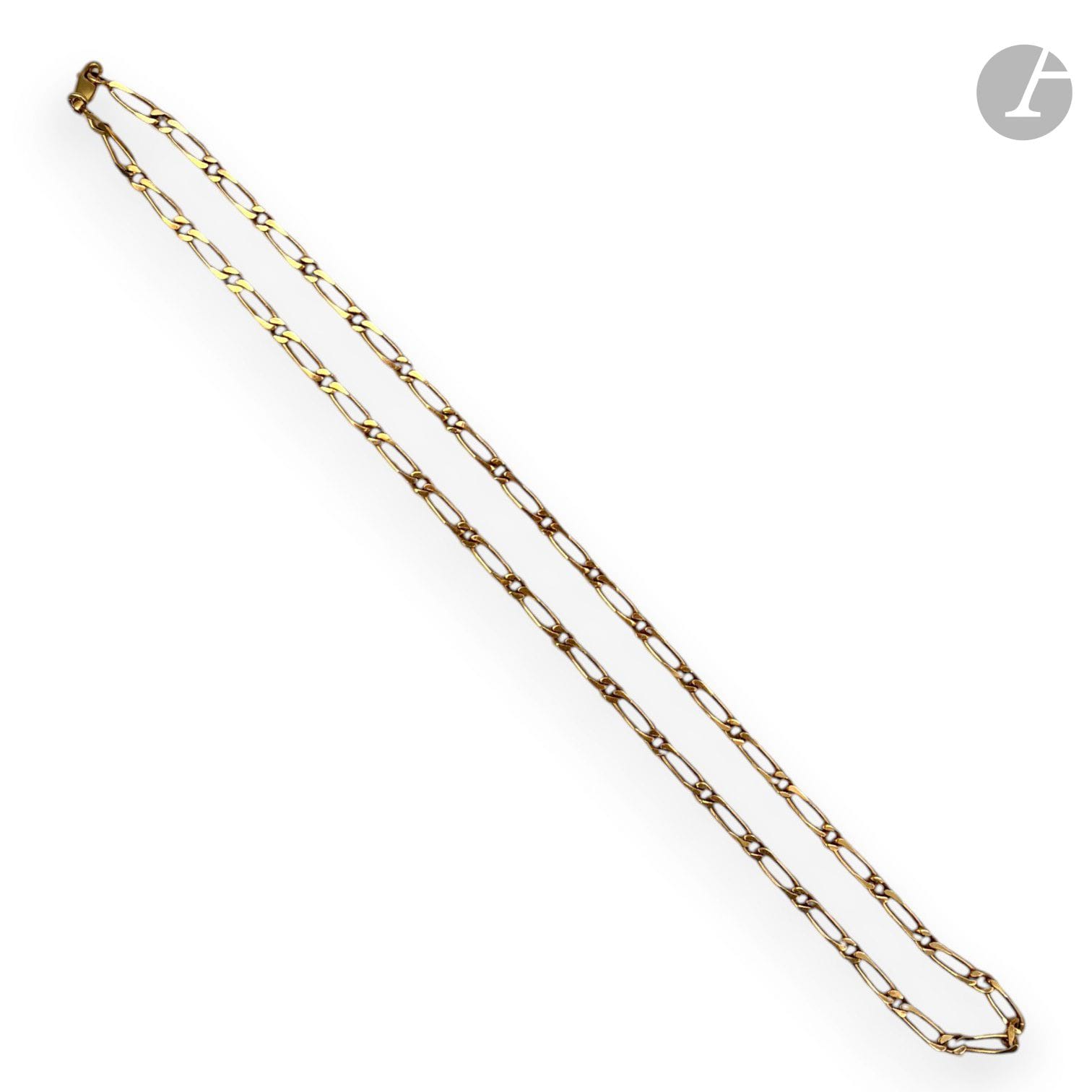 Une chaîne en or 750/°°°.
Poids net : 24.2g

FRAIS DE VENTE : 8% HT