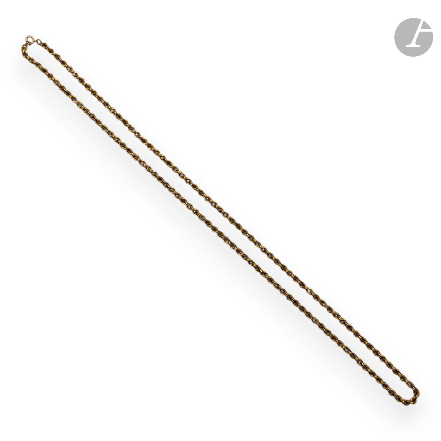 Chaîne en or 750/°°° à maille tressée. 
Poids net : 15.7g

FRAIS DE VENTE : 8% HT