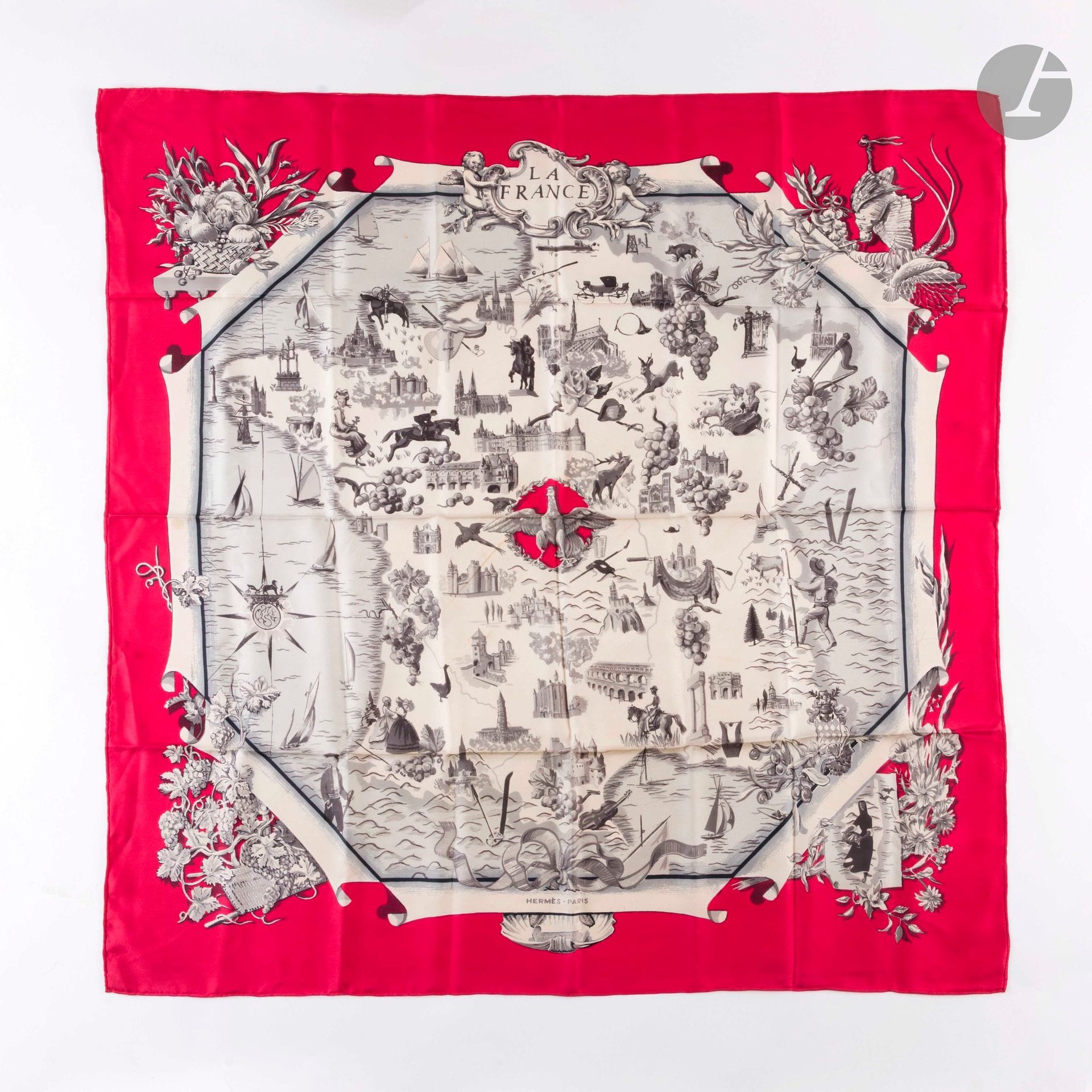 HERMÈS PARIS
Carré 90 en twill de soie "La France", entourage rouge
(taches et salissures)