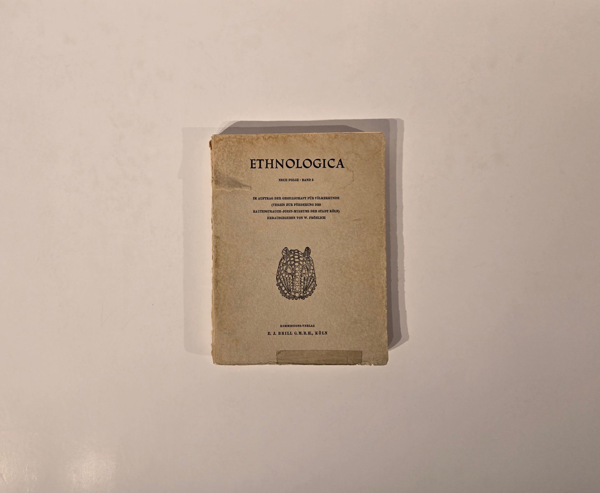 HEYDRICH M, Ethnologica. Neue Folge: Band 3 (1959-1968), Koln: Brill, usures et déchirures