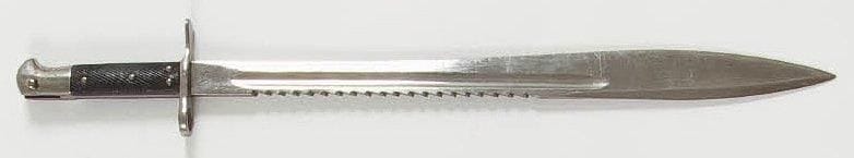 GRANDE-BRETAGNE
Deux baïonnettes pour fusil Martini Henry: - Modèle 1871. Lame à dos scie, avec marquages. Reproduction. S.F. Longueur lame: 50,6 cm - Longueur totale: 64 cm - à douille modèle 1853-72. Fourreau en cuir à deux garnitures en laiton découpé. Longueur lame: 46,2 cm - Longueur totale: 52,8 cm A.B.E
