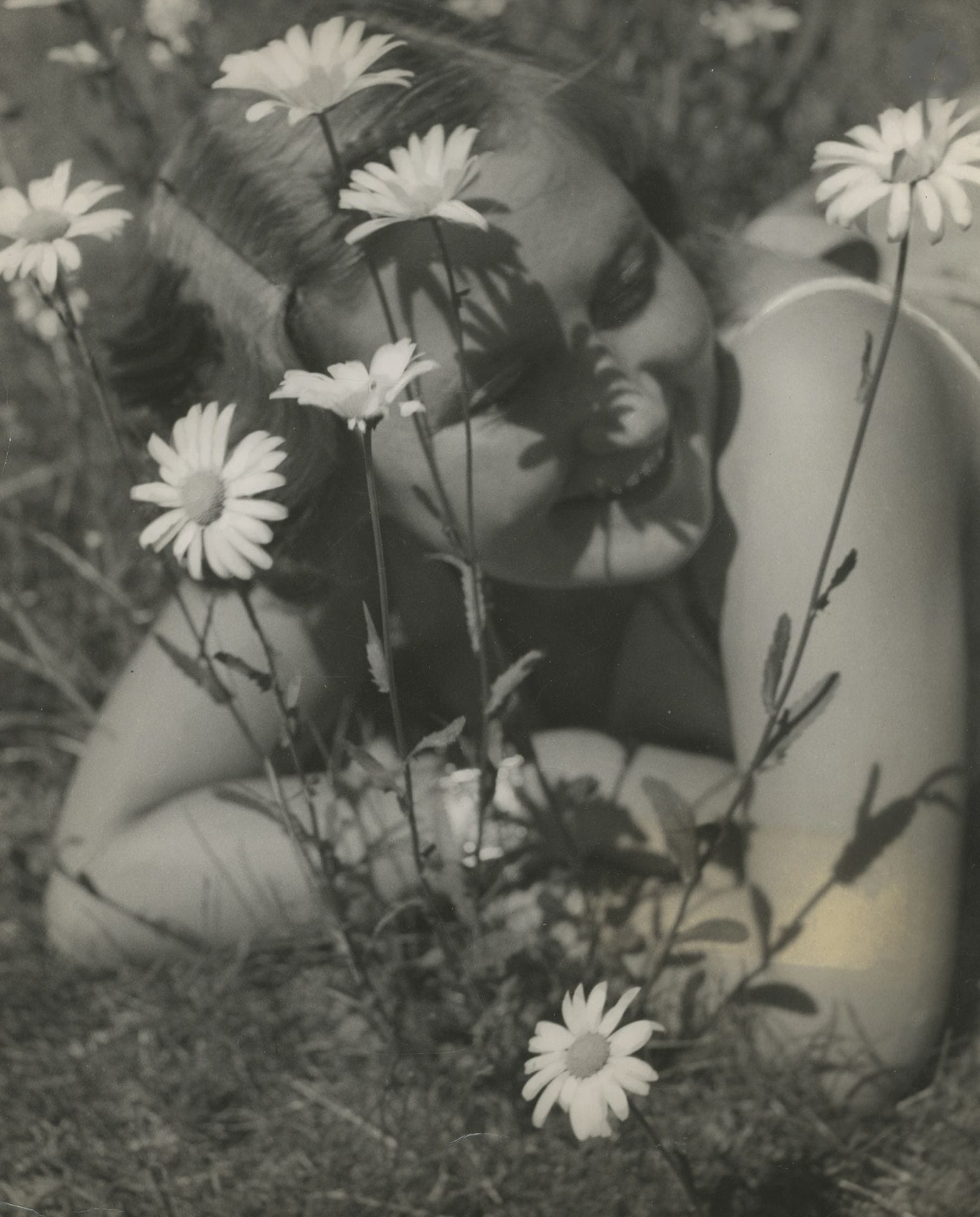 Václav Jírů (1910–1980)
Life in the Open Air [Women with Flowers], c. 1935–1940.
19 original silver prints from the period. Numerous signatures and stamps by the photographer, as well as that of the distributor “Pawel Barchan,” on the reverse. 
Medium format: 23 x 29 cm 

Provenance: Pawel Barchan Archives.