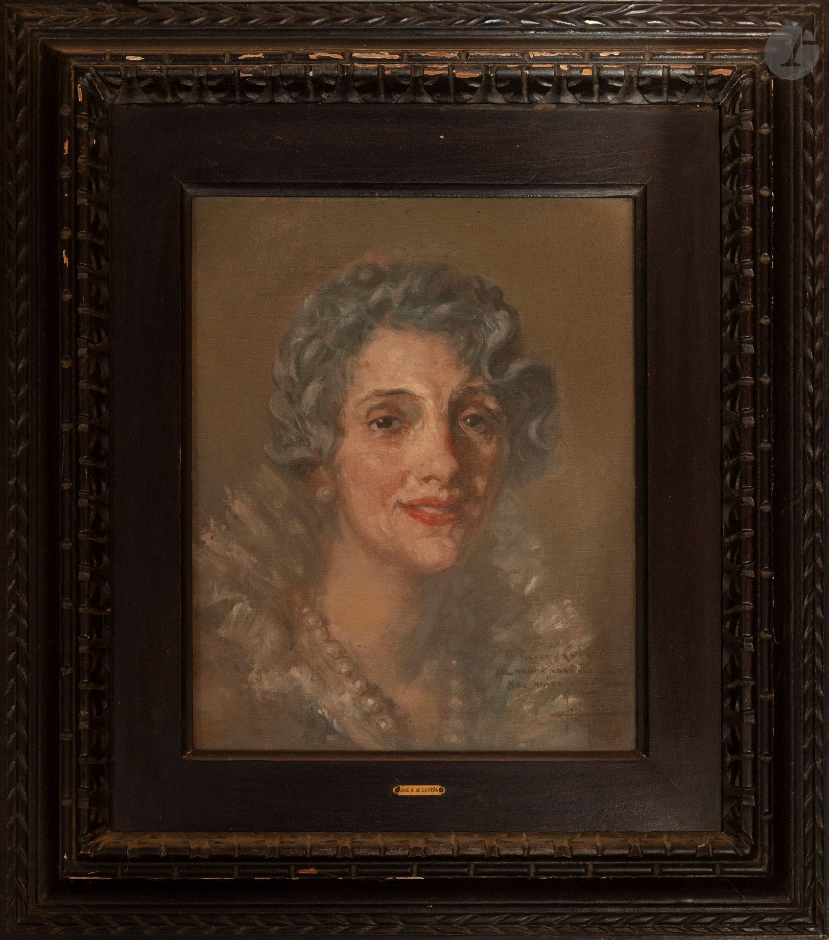 José Garcia DE LA PEÑA (1887-1961)
Portrait de dame, 1905
Huile sur panneau.
Signée, datée et dédicacée en bas à droite.
H. : 42 cm - L. : 31 cm

Ce lot provient du Grand Hall du château d'Arcangues.