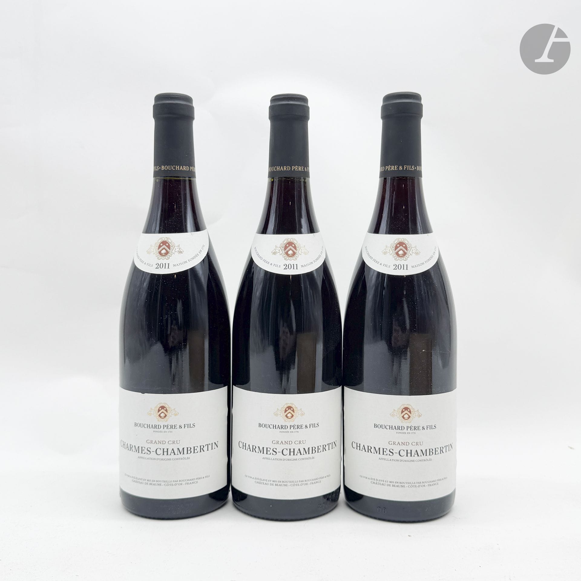 3 B CHARMES-CHAMBERTIN (Grand Cru) (Caisse Bois d'origine), Bouchard Père & Fils, 2011