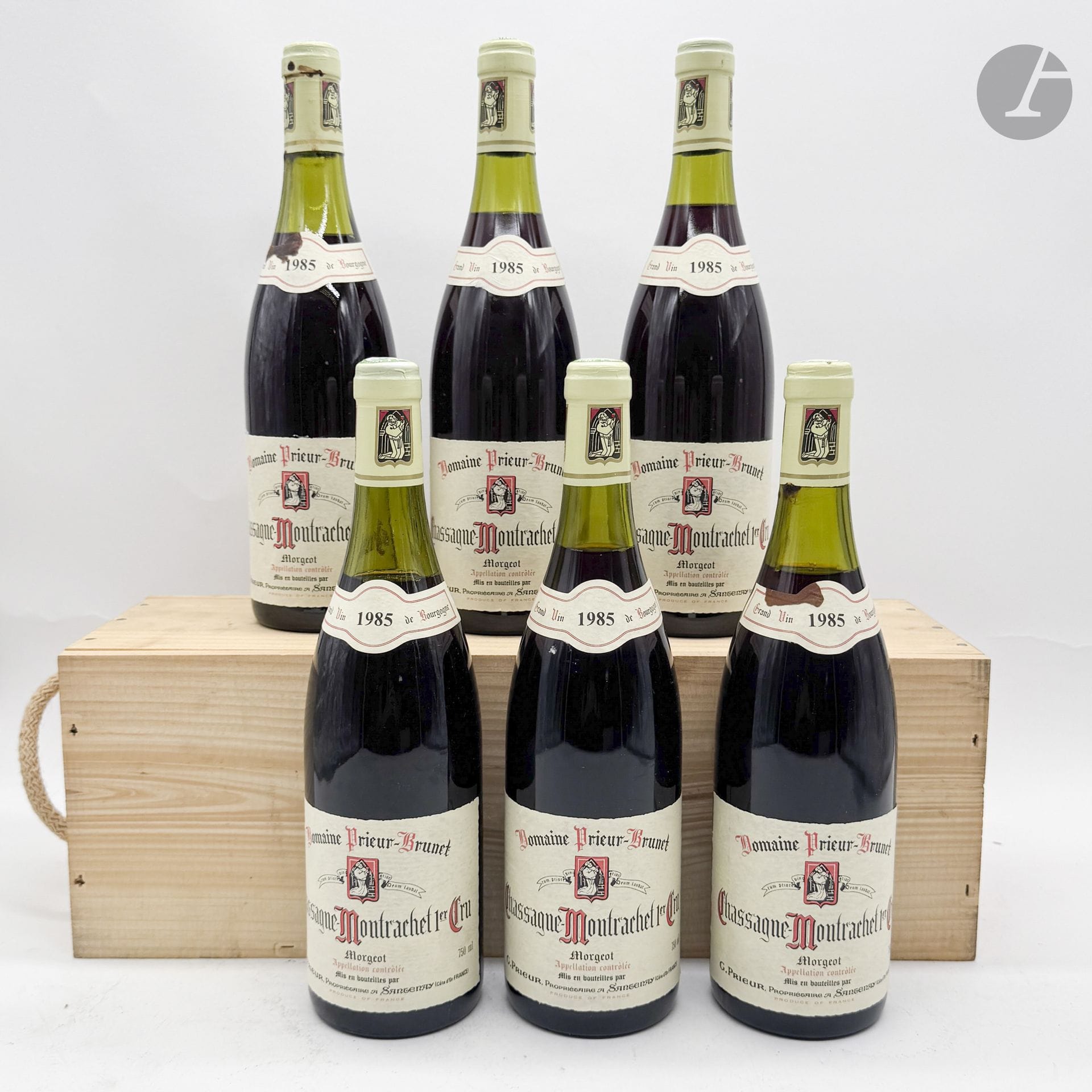 6 B CHASSAGNE-MONTRACHET MORGEOT Rouge (1er Cru) (1 à 3; 1 à 3,5 et 2 à 4 cm; 2 clm.s; 2 c.s.), Domaine Prieur-Brunet, 1985