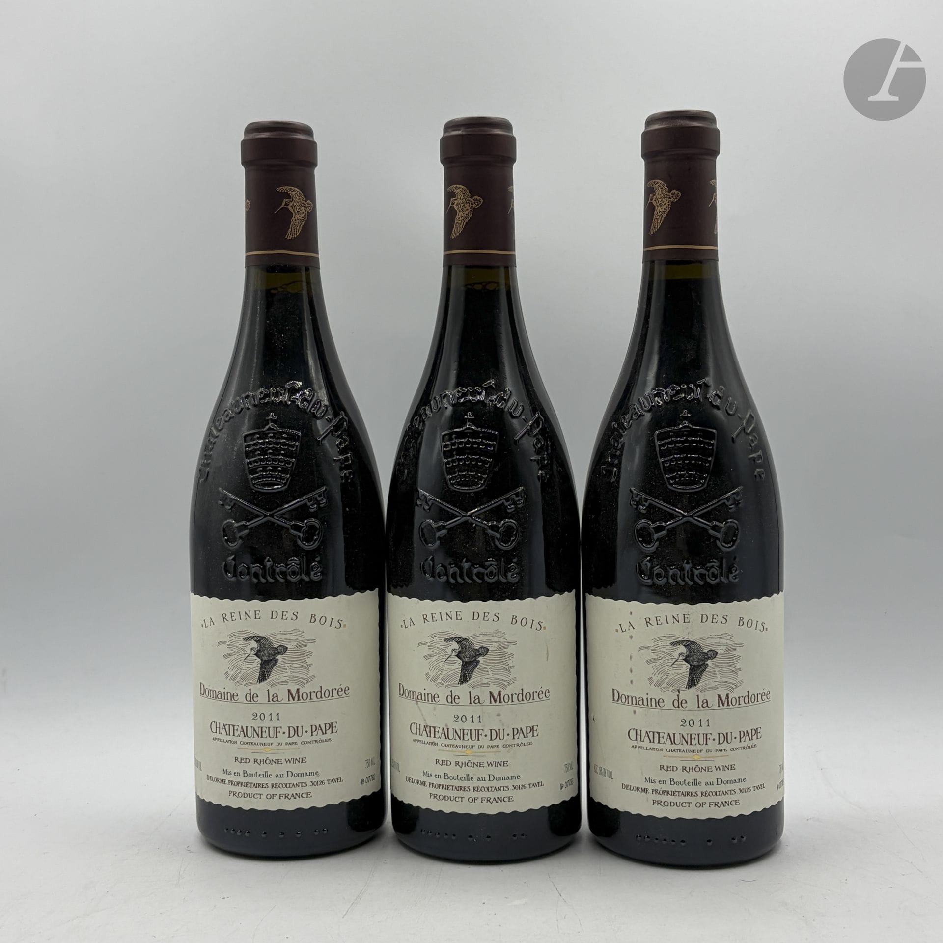 3 B CHÂTEAUNEUF DU PAPE LA REINE DES BOIS Rouge, Domaine de la Mordorée, 2011