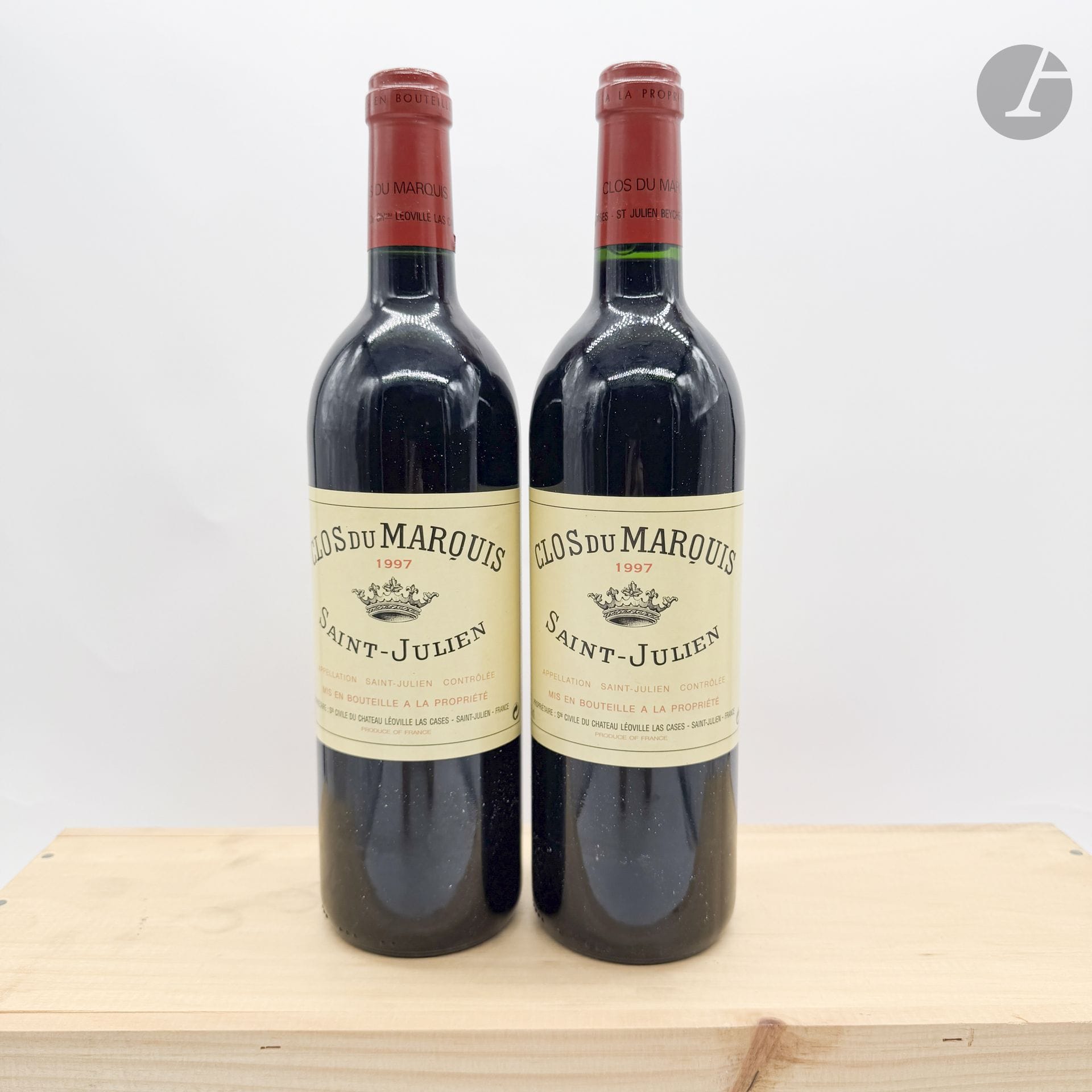 2 B CLOS DU MARQUIS (1 c.l.a. bas de jupe), Saint-Julien, 1997