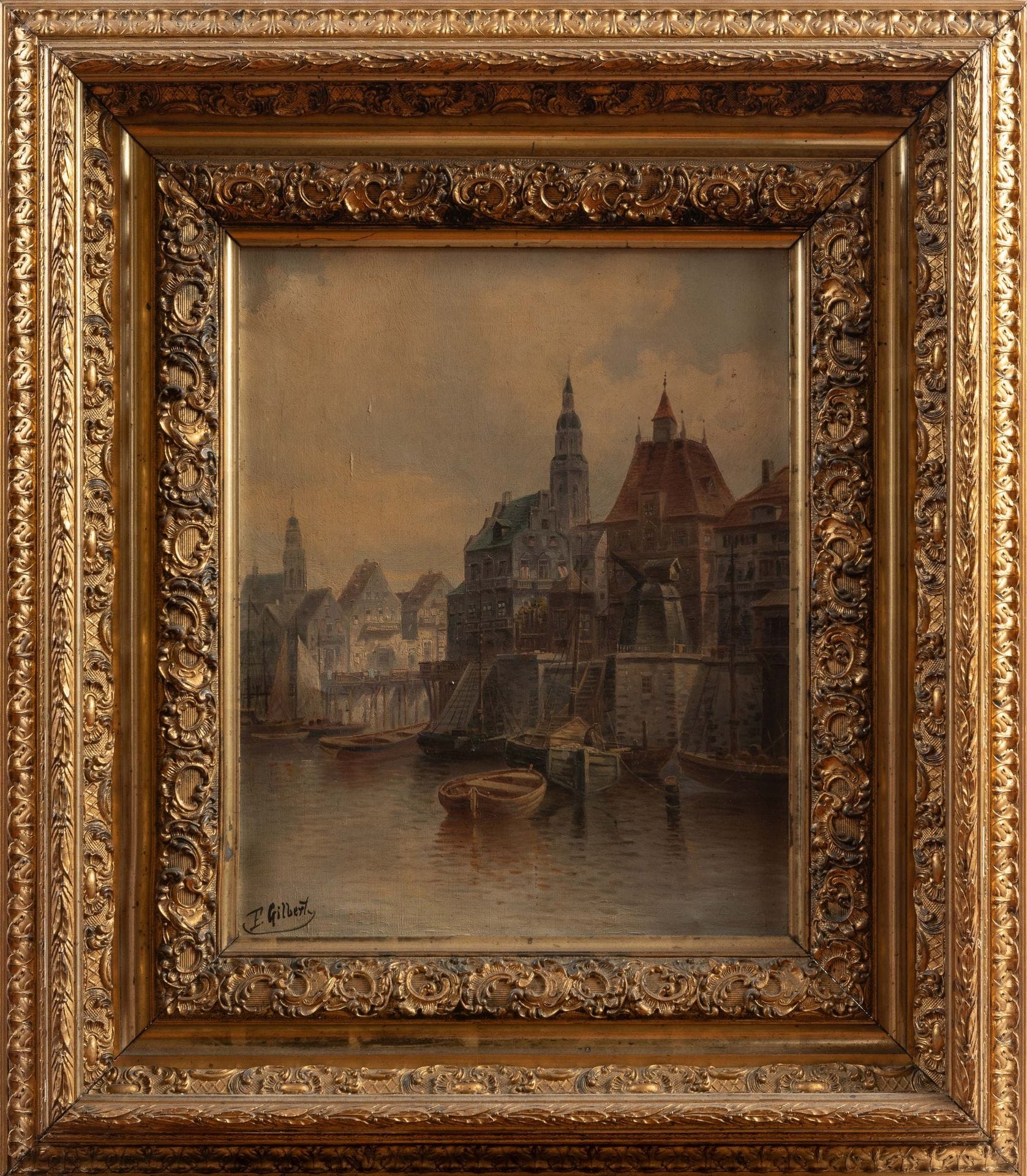 École du XXe siècle
Vue de Port
Huile sur toile. 
Signée en bas à droite "E. Gilbert".  
H. : 53 cm - L. : 42 cm 
(Lot vendu en l'état).