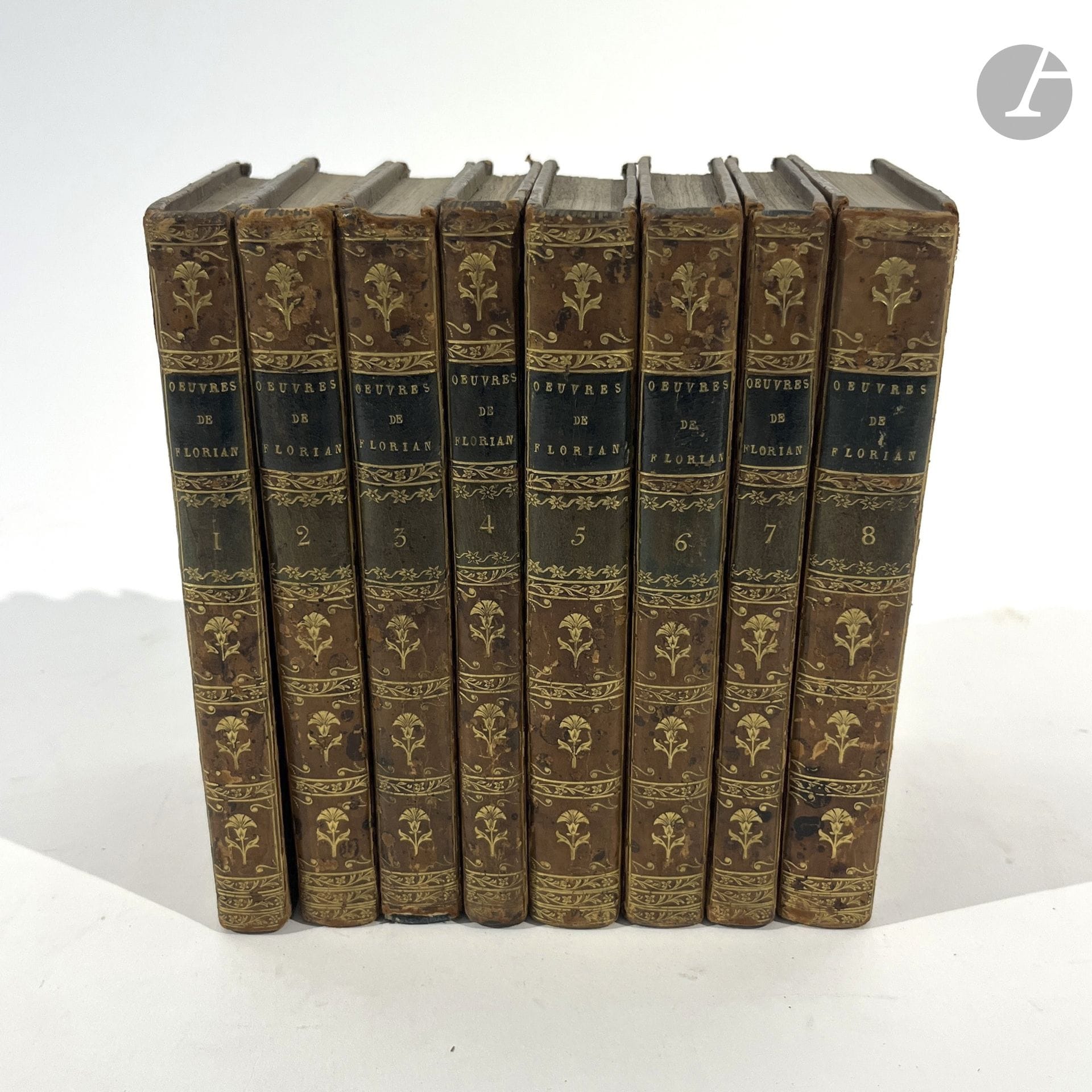 [LIVRES ANCIENS - LITTÉRATURE].
Ensemble de 3 ouvrages (11 volumes) :
 
- CRÉBILLON. Le Sopha, conte moral. Gaznah : de l’imprimerie du Très-Pieux, Très-Clément & Très-Auguste Sultan des Indes, L’an de l’Hegire 1120 [[i. e. Paris : Prault, 1742]. 2 vol. in-12, veau moucheté.
- FLORIAN. Œuvres complètes. Nouvelle édition. Leipsig : Gérard Fleischer, 1796. 8 volumes in-16, veau jaspé.
- SAINT-LAMBERT. Les Saisons, poëme. Amsterdam, 1769. In-8, basane granitée.
Défauts d’usage aux reliures.
