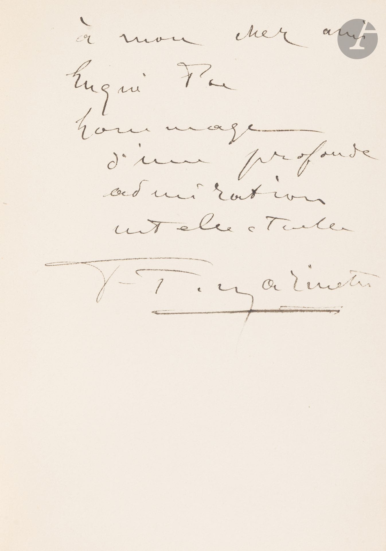 MARINETTI (Filippo Tommaso).
Mafarka le futuriste. Roman africain.
Paris : E. Sansot & Cie, 1909. — In-18, 172 x 124 : 310 pp., (1 f. blanc), couverture imprimée. Broché. 
Édition originale du premier roman de Filippo Tommaso Marinetti, écrit en français.
Mafarka est une œuvre futuriste et éclectique, où se mêlent mythologies, symbolisme et aventure. L’histoire suit Mafarka-el-Bahr, roi arabe en guerre contre son oncle Boubassa. Après avoir mis fin à une scène violente de « viol des Négresses », il utilise la ruse pour semer la discorde chez l’ennemi. La mort de son frère Magamal, tué par des chiens enragés, le pousse à un voyage funèbre dans les Hypogées. Pour apaiser sa douleur, il crée Gazourmah, un être mécanique doté d’ailes mélodieuses, destiné à voler « sur la courbe de la terre ». Mais Gazourmah se rebelle, lance un défi au Soleil et à la Mer, puis s’envole, réalisant « le grand rêve de la musique totale ». Ce roman allégorique célèbre la création artistique, la révolte contre le passé et l’élan vers un avenir technologique et poétique (Barbara Meazzi, Mafarka le Futuriste ou l’imposture mythologique du Futurisme, Presses Universitaires Blaise Pascal, 2003, pp. 301-315).
Exemplaire d’Aurélien Lugné-Poe (1869–1940), acteur et metteur en scène français, figure majeure du symbolisme et du renouveau théâtral, enrichi de cet envoi autographe signé de l’auteur sur la seconde garde blanche :
  à mon cher ami // Lugné Poe // hommage // d’une profonde // 
  admiration // intellectuelle // F. T. Marinetti
Fondateur du Théâtre de l’Œuvre (1893), Lugné-Poe a joué un rôle décisif dans la diffusion des œuvres futuristes de Marinetti à Paris, notamment en montant Le Roi Bombance (1905) au Théâtre Marigny.
Exemplaire très bien conservé.
Provenance :
Aurélien Lugné Poe, avec envoi et cachet ex-libris. - Bernard Roy, avec ex-libris.