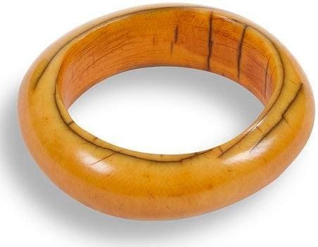 IGBO (Nigeria) Bracelet. Très bel ivoire à patine miel orangé. Épaisseur: 2 cm - Diamètre: 9 cm