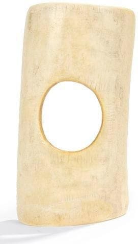 GURUNSI (Burkina Faso) Beau brassard en ivoire à patine claire. Dimensions: 22,5 x 11,5 cm