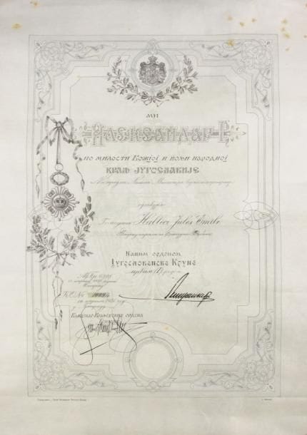 Brevet de l'Ordre de la Couronne de Yougoslavie au nom de Jules Émile HALLIER, officier supérieur de Marine. Sur vélin. Signatures et cachet sec. 49 x 38 cm A.B.E. Vers 1931. Jules Émile HALLIER (1868-1945). Officier supérieur de Marine, Grand-Croix de la LH en 1930. Grand-Officier de la Légion d'honneur le 12 janvier 1929: «Officier général de haute conscience et d'un caractère très élevé, excellent marin. A très brillamment commandé la force navale détachée sous ses ordres au MAROC et dirigé en particulier avec le plus grand succès les opérations et bombardements effectués sur les côtes du Riff».