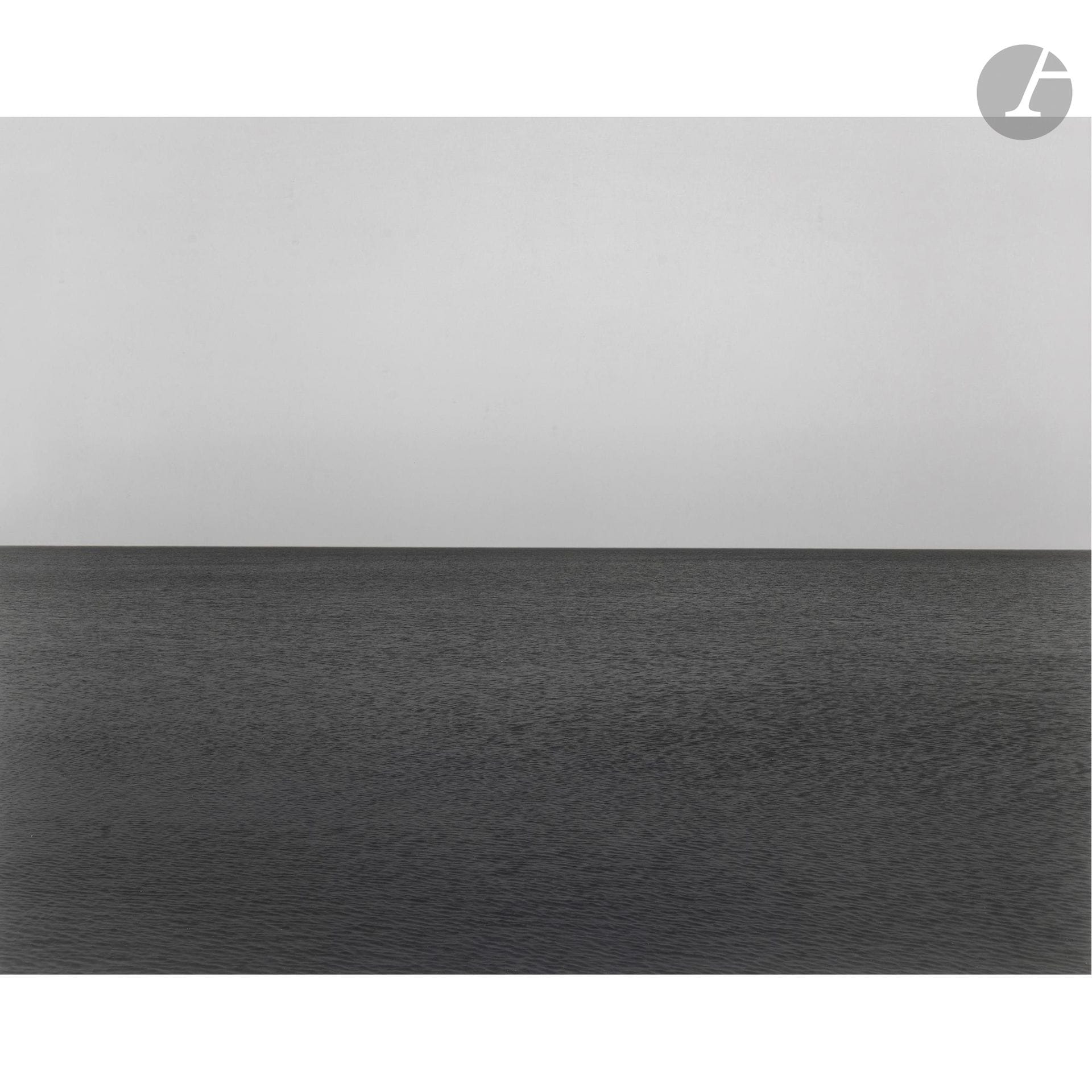 Hiroshi Sugimoto (1948)
Baltic Sea - Rügen, de la série Seascape, 1996. 
Épreuve argentique d’époque, contrecollée sur carton, signée au crayon sur le montage en bas à droite, titrée, datée et numérotée à 25 exemplaires avec numéro de série « 451 » en creux (timbre sec) dans la marge en bas à droite. Étiquettes de la Sonnabend Gallery et du Museo de Arte Carrillo Gil au verso du cadre. 
Image : 42 x 54 cm - Feuille : 47,3 x 60 cm - cadre

Provenance : 
- Sonnabend Gallery, New York. 
- Pace Gallery, New York. 
- Collection particulière, Mexique. 
- Vente Philipps «Property from an important mexican collection», 17 mai 2013, New York, N°196. 

Exposition : 
Hiroshi Sugimoto, Mori Art Museum, Tokyo, 17 septembre 2005 - 9 janvier 2006 ; Hirshhorn Museum and Sculpture Garden, 16 février - 14 mai 2006.