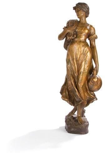 Friedrich GOLDSCHEIDER (1845-1897)
Femme à la cruche. Sculpture en plâtre patiné et doré. H.: 87 cm