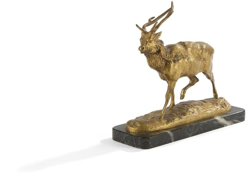 Antoine-Louis BARYE (1795 - 1875)
Le Cerf du Gange Bronze, fonte posthume, patine dorée. Vers 1920. Signé BARYE sur la terrasse. Marque du fondeur F. Barbedienne, Fondeur Paris. Hauteur: 14 cm - Longueur: 17,3 cm - Largeur: 4,3 cm Référence bibliographique: M. Poletti, A. Richarme, Barye, Paris 2000, modèle répertorié sous le numéro A168, page 312