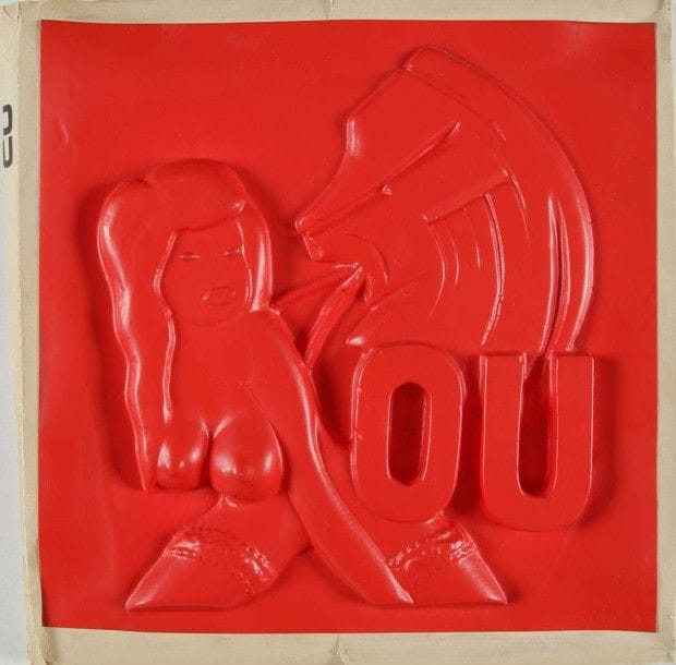 CHOPIN Henri. Revue OU, n°36-37, s.d. (1970). 26 x 27 cm. Couverture plastique rouge en relief. Divers documents dont un disque vinyle 33 t. (Novak, Davies, Hanson, Chopin). Tirage 500. 1/475 num.