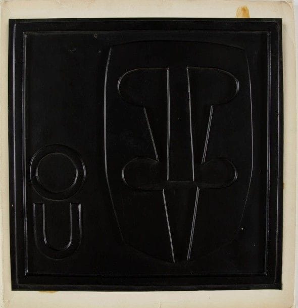 CHOPIN Henri. Revue OU. n°40-41, s.d. (1972). 25,5 x 28 cm. Couverture plastique noir en relief. Divers documents dont un disque vinyle 33 t. (Da Silva, Burroughs, Gysin, Heidseick, Chopin). Exemplaire numéroté. Tirage non précisé (env. 500 ex.).