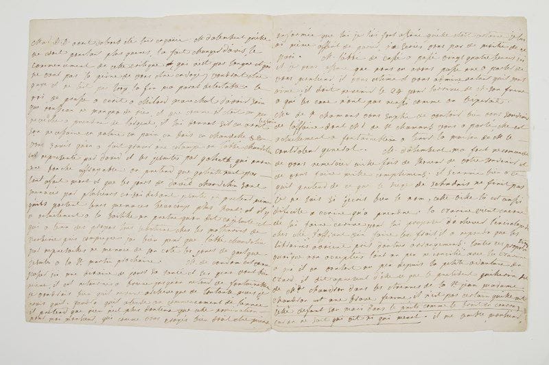 Julie de LESPINASSE (1732-1776) femme de coeur et d'esprit, épistolière, qui réunissait dans son salon philosophes et encyclopédistes.Lettre autographe, samedi 16 [octobre 1762, à Turgot]; 3 pages et demie in-4.Magnifique et longe lettre en grande partie consacrée à Jean-Jacques Rousseau et à son Contrat Social, où elle parle aussi de d'Alembert et de L'Encyclopédie.«J'aimerais beaucoup mieux Monsieur, vous parler de vous que de nouvelles», mais elle lui obéit et traite tout d'abord de politique. Elle a appris que M. de Bedford, ayant reçu un courrier d'Angleterre, est parti pour Fontainebleau: «les uns disent que ce courier aporte la paix, d'autres pretendent qu'il demande la Floride en echange de la Havane [...]. Il paroit bien certain que c'est l'Espagne qui acroche la paix il faut avouer que nous avons fait dans toute cette guerre des alliances bienheureuses». Et elle cite une lettre du «general anglois qui commande les portugais» adressée au maréchal de Beauvau.Puis elle parle de Rousseau: «Lédition du Contrat social que vous me demandés est fort rare ici. M. d'Alembert à qui j'en ai parlé n'a vu personne qui la conoisse, pas meme l'abbé Trublet qui conoit tout; elle existe cependant, car M. de Condom [Loménie de Brienne] me la fit voir l'autre jour et ne put me la laisser que pour un moment je n'eus pas le tems de la lire en entier il m'assura que cette lettre ne valoit pas grand chose. On a imprimé une critique du livre de Rousseau, dont Mad. D.D. [Du Deffand] avoit dabord été tres engoüée. M. d'Alembert qu'elle ne croit pourtant plus gueres, la fait changer d'avis, le commencement de cette critique [...] voudroit estre gaye et ne l'est pas trop, la fin ma parut detestable. Le roi de Prusse [Frédéric II] a écrit à Milord Marechal d'avoir soin que Rousseau ne manqua de rien, et que comme il etoit un peu reveche a prendre l'argent, il lui donnat sil en avoit besoin son necessaire en nature en pain en bois en chandelle &c &c».Elle commente ensuite une caricature
