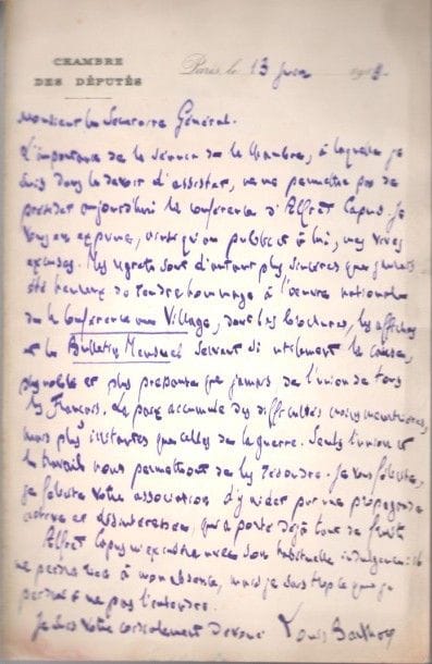 POLITIQUE et DIVERS. Environ 150 lettres et pièces, la plupart L.A.S., adressées au journaliste et homme de lettres Achille Segard (mouillures et défauts à quelques lettres).{CR}Camille Barrère, Louis Barthou, Léon Bérard, baronne Boissy d’Anglas, Victor Cambon, Mme Clemenceau-Jacquemaire, Henry Cochin, Georges Cogordan, Jean Cruppi, Marcel Delaune, Edgar Demange, P.E. Guépratte, Henri-Robert, Jules Lemire, Georges Louis, Adrien Mithouard, E. de Montebello, J. Paul-Boncour, Amédée Prouvost, Alexandre Ribot, Albert Sarraut, Carlo Sforza, Wetterlé, etc. Plus un dossier de lettres concernant la candidature de Segard au poste de conservateur du château d’Azay-le-Rideau.
