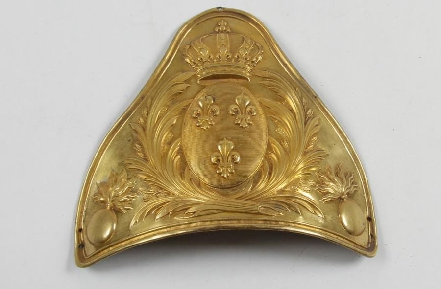 Plaque de bonnet à poil d'officier des Grenadiers de France.
En laiton doré.
T.B.E. Rare. Époque Première Restauration