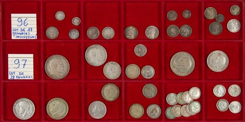 LOT de 17 « maundy coins » en argent de la Reine Victoria, des 3 types (jeune, jubilé, voilé):  - 4 pence (4 ex.), 3 pence (6 ex.), 2 pence (3 ex.), penny (4 ex.). -                Etats divers, certains SUP