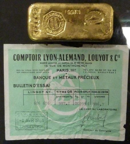 Lingot d'or numéro 606676 Titre: 997.1 Fondeur: Comptoir Lyon-Alemand, Louyot et Cie, Paris Poids: 999 g Certificat