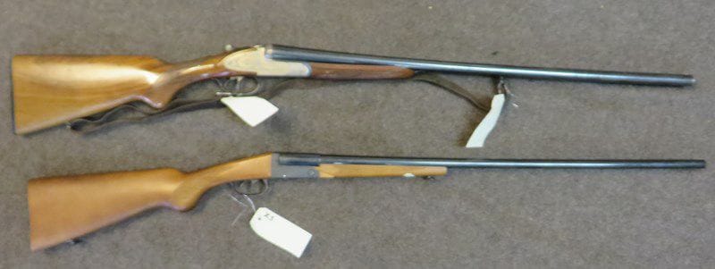 Lot de 2 pièces dont un fusil de chasse à deux coup, calibre 16, faux corps, italien, catégorie D1, et une carabine italienne à deux coup, calibre 32, catégorie C