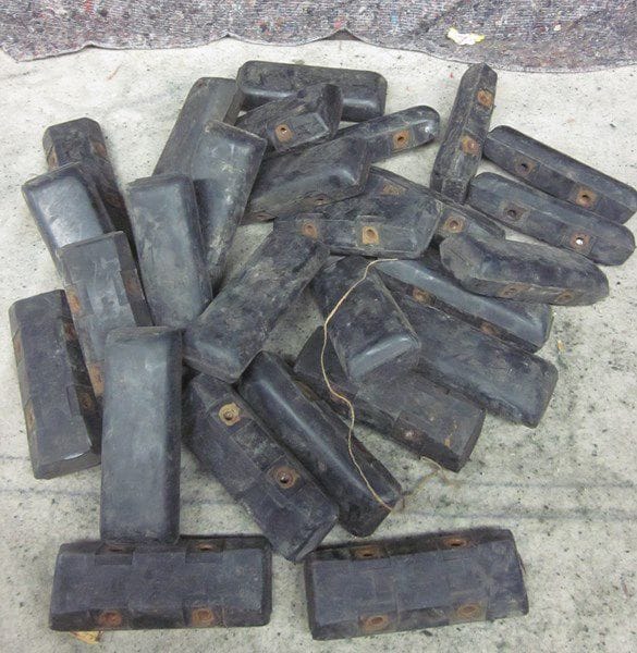 Lot de 27 patins de véhicules allemands pour moto chenille kettenrad NSU probablement