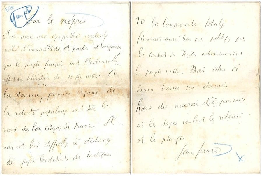 Jean JAURÈS (1859-1914)
Manuscrit autographe signé, Par le mépris, [mai 1906]; 20 pages petit in-4 (rousseurs au 1er feuillet).
 Important article sur la première Douma d'État de la Russie, convoquée le 10 mai 1906 à Saint-Pétersbourg. Cet article fut publié à la «une» de L'Humanité du 27 mai 1906.
 «C'est avec une sympathie ardente mêlée d'inquiétude et parfois d'angoisse que le peuple français suit l'admirable effort de libération du peuple russe. À la Douma, premier organe de la volonté populaire vont tous les voeux des bons citoyens de France»... Jaurès regrette la décision des socialistes russes de boycotter la Douma («une fausse manoeuvre»), alors que les rumeurs courent du projet d'un coup de violence du Tsar et de ses conseillers contre les délégués de la nation, mais il craint moins un attentat susceptible d'inciter le peuple à «la lutte suprême», que la tactique d'indifférence et de mépris affectée par l'absolutisme et la bureaucratie... Lorsque le Tsar a refusé de recevoir directement l'Adresse votée par la Douma, on a applaudi celle-ci d'avoir évité le conflit en abordant aussitôt le problème agraire qui «émeut l'immense peuple opprimé». Mais il faut que tout cela aboutisse, «que la Douma trouve moyen d'entrer dans l'action et qu'elle oblige le gouvernement à compter avec elle»; sinon «l'espérance du peuple russe serait frappée en elle de paralysie»... Or pour échapper à ce piège, la question agraire semble bien être «le seul levier qui puisse ébranler et soulever toute la nation. Si elle se laisse mettre en vacances avant d'avoir fait appel aux paysans elle est perdue. [...] Elle sera peut-être obligée par la mauvaise foi du pouvoir à entrer dans les voies révolutionnaires. Si elle vote au profit des paysans une bonne et grande loi sur les terres et si elle invite les paysans à appliquer eux-mêmes cette loi, sous le contrôle de délégués de la Douma représentant la volonté nationale, que pourra le Tsar? Ce n'est plus avec la Douma seule, c'est avec tout le peuple paysan