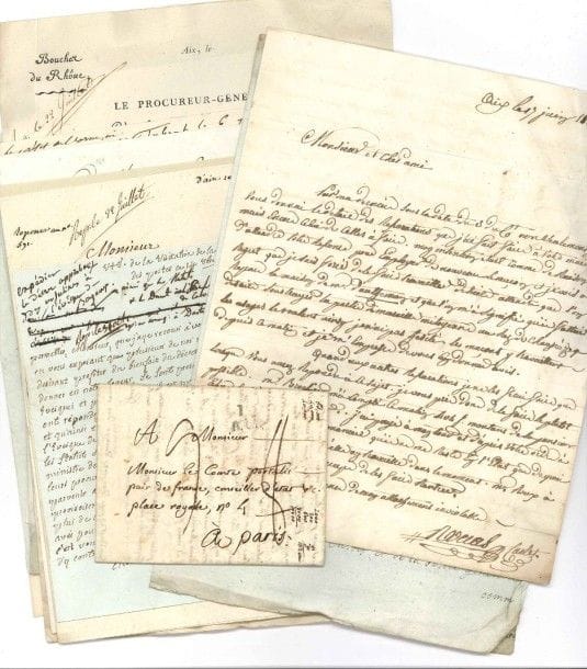 [Joseph-Marie, comte PORTALIS (1778-1858) magistrat et homme politique]
Environ 350 lettres à lui adressées, la plupart L.A.S., plus une vingtaine de minutes ou notes autographes de Portalis, 1800-1855; dans un carton d'archive.
 Correspondance politique, administrative, religieuse, familiale, amicale ou mondaine. Outre des lettres familiales (sa soeur, sa fille Stéphanie baronne Saillard, ses cousins Billot et Auguste Portalis), de personnalités provençales et aixoises, d'avocats et de magistrats, ou de divers pétitionnaires, on relève, parmi les nombreux correspondants: le chevalier Artaud, Raymond Osmin Bénech, Michel Berr, Benjamin et François Delessert, président Boscheron Desportes, comte de Bray, comte Cornudet, Antoine Del Prato, Ferdinand Denois, Pierre-Vincent Dombidau de Crouseilhes évêque de Quimper, Jacques-André Émery, chevalier de Fonvielle, comtesse Fürstenstein d'Hardenberg, Charles Giraud, comte de Grave, comtesse d'Hautpoul, comte de La Bourdonnaye, Félix Lajard, John Lewis Mallet, général comte de La Marthonie, comte de Marcieu, Jean-Antoine Mévolhon, Meynard de Franc, comte Mollien, soeur Marie Régis de Montjoye, Pauline de Noailles de Montagu, Henri Morice, comtesse de Nansouty, baron E. de Pappenheim, Eugène Planard, Mathias-Joseph de Rayneval, comtesse Regnaud de Saint-Jean d'Angely, Antoine Roux-Laborie, Pierre baron Saillard, abbé Sambucy, marquise de Semonville, Joseph-Marie de Souza, les Torlonia, Mathieu Villenave, J.H. de Villette, etc. Beaucoup de ces lettres portent des notes autographes de Portalis attestant une réponse, et parfois sa teneur.
 Lettres et minutes de Portalis à un président au Conseil d'État (à propos de la nomination d'évêques, comme ministre des Cultes sous l'Empire), au comte Blacas d'Aulps (compliments sur son ambassade au Vatican, 1819), au président du Conseil Villèle et au ministre Damas (1826), à Charles X (à propos du jugement sur les émeutes antigouvernementales à Paris des 19-20 novembre 1827, 1828), à Droz (éloge de ses Pensées, 1843)... Brouillons de discours à la Cham