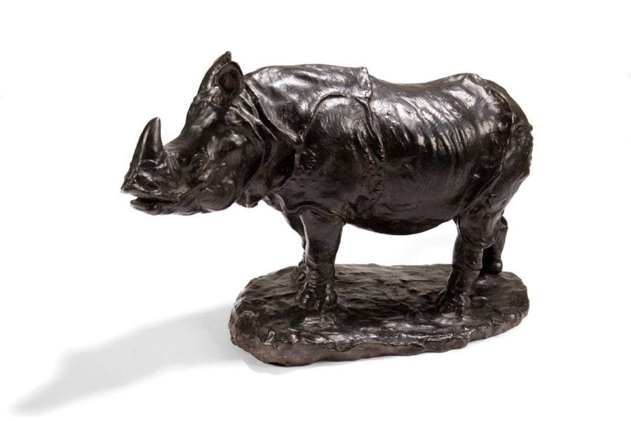 Édouard NAVELLIER (1865-1944) pour Jean-Paul LAURENS (1838-1931)


Rhinocéros de l'Inde, première épreuve réalisée en 1910
Sculpture. 
Épreuve en bronze à patine brun nuancé. 
Fonte d'édition ancienne réalisée en 1910, ciselée et patinée par le sculpteur lui-même.
Signée E NAVELLIER et comporte une dédicace sous la base À mon maître J.P. Laurens - Hommage respectueux - Rhinocéros de l'Inde - Édition de l'auteur Paris - E. Navellier 1910, gravé sous la base.
21,5 x 37 x 13,3 cm 
Bibliographie: 
Les bronzes animaliers de l'antiquité à nos jours, Volume I - Jean-Charles Hachet, éditions Varia, Paris, 1986. ?uvre identique (deuxième épreuve réalisée 1913) reproduite page 487
Les bronzes du XIXe siècle - Dictionnaire des sculpteurs - Pierre Kjellberg, Les Éditions de l'Amateur, Paris, 2005. ?uvre similaire citée mais non reproduite.