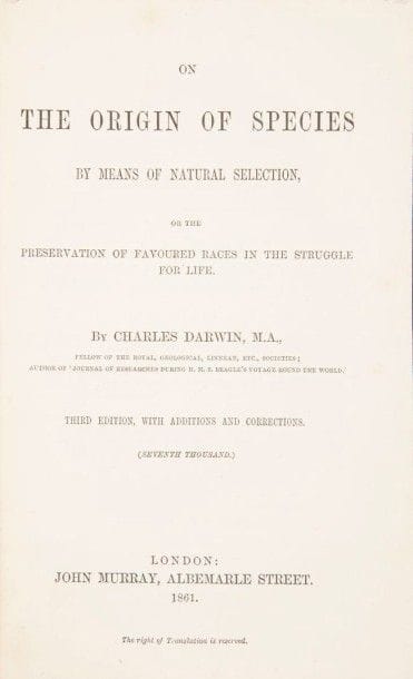 Darwin (Charles)

On the Origin of Species by means of natural selection, or the preservation of favoured races in the struggle for life. Third edition, with additions and corrections (seventh thousand.)
London: John Murray, 1861. ? In-8, xix, 538 pp., 1 planche. Demi-chagrin vert sombre, tranches marbrées (reliure du temps).
Troisième édition anglaise, en partie originale, de l'un des livres de biologie les plus importants jamais écrit.
Le texte a été largement corrigé et complété. Les changements sont donnés dans un tableau récapitulatif en tête de l'ouvrage. Mais l'édition est surtout recherchée pour le texte que Darwin ajouta avant l'introduction, intitulé: «An Historical Sketch of the recent Progress of Opinion on the Origin of Species». Il s'agit d'une esquisse historique sur la théorie évolutionniste, à travers laquelle l'auteur rend hommage aux naturalistes qui avaient développé des théories semblables aux siennes.
C'est à partir de cette troisième édition que fut établi la première traduction française du texte.
Bon exemplaire en reliure légèrement postérieure. Il est complet de la planche dépliante entre les pages 122-123. Quelques frottements d'usage. Très rares rousseurs, déchirure sans manque au dernier feuillet.