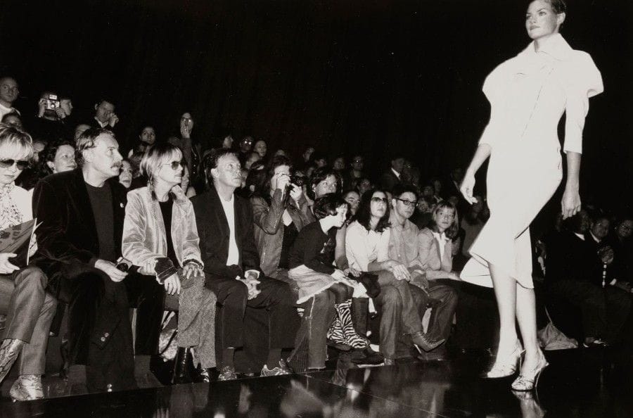 PAUL MC CARTNEY
Tirage Cartoline - Photo Serge BENHAMOU
Tampon au dos
Format: 30 x 40 cm
Très bon état