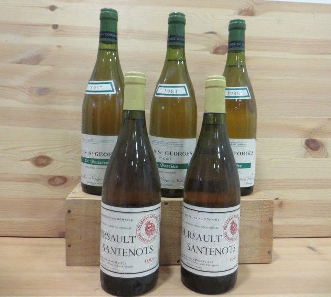 2 B, MEURSAULT SANTENOTS (1 er Cru) e.f.s. légères, Marquis d'Angerville, 1992
1 B, NUITS ST GEORGES LA PERRIERE (1 er Cru) e.l.s., Gouges, 1987
2 B, NUITS ST GEORGES LA PERRIERE (1 er Cru) 1 à 2,5 cm sur capsule, Gouges, 1988