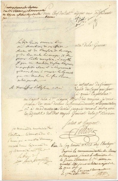 Lucien BONAPARTE (1775-1840) frère de Napoléon. P.A.S. et L.A.S., [1799] et s.d. ; 1 page in-12 et 1 page in-fol.

Apostille autographe signée peu après le 18 brumaire (9 novembre 1799) sur une pétition signée du chef de bataillon Perron demandant au général Berthier, ministre de la Guerre, de lui donner le commandement du 3e Bataillon des dépôts de l’Armée d’Orient qu’il s’apprête à former, ou bien de l’adjoindre à l’État-major de la 17e Division. Lucien Bonaparte, en bas de la lettre, recommande à Berthier « la demande du C. Perron qui a montré beaucoup de zèle dans la journée du 19 brumaire à St-Cloud » ; une autre apostille est signée par le général (et futur marécahl) Lefebvre. –Portland Place, 5 mai, au géologue anglais Roderick Murchison. « Le Pr. de Canino remercie bien Mr Marchison » pour l’envoi de son ouvrage, et l’assure qu’il aura toujours plaisir à recevoir les savants qu’il voudra bien lui présenter...
On joint une curieuse l.a.s. de son fils Charles-Lucien Bonaparte à Oscar de Vallée, Paris 23 novembre 1850, au sujet de sa candidature à l’Académie des Sciences.