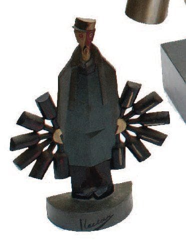 Charles LOUPOT (1892-1962)
Sommet de présentoir en zamac peint, années 1930. 25,6 x 19 cm (Nectar n° 19). Très rare.