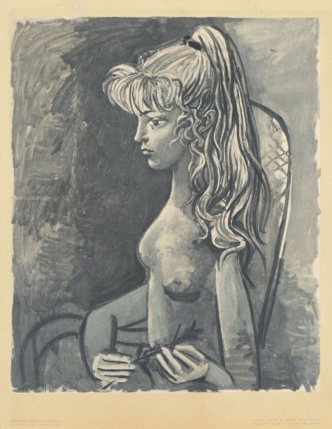 PABLO PICASSO (1881-1973) (D’APRÈS)
Sylvette au fauteuil – portrait en gris. Reproduction (photogravure) d’un tableau (sur les presses de l’Impr. Moderne du Lion). [475 x 605]. Impression en couleurs. Épreuve sur vélin fort, oxydée, avec texte typographié en pied. Épidermures en tête au verso avec trous visibles au recto. Toutes marges. 																												
