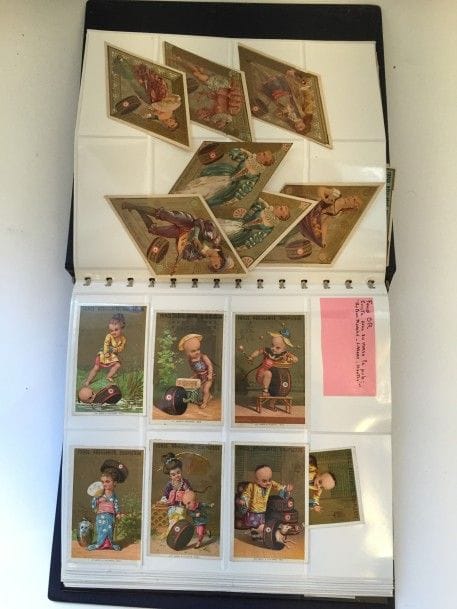 FIL AU PATRIOTE. Album d'étiquettes de fils, principalement fil au Patriote. Egalement A l'Etoile d'or, A la Lune, A l'Ancre, John Clark Junior, Au Dragon, A la Vierge, Au Chinois, Cartier Bresson, Brook's, etc.