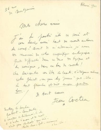 Jean COCTEAU. 8 L.A.S., 1942-1962, à l’acteur et metteur en scène Jean Darcante (1910-1990, il fut secrétaire général de l’Institut international du théâtre) ; 7 pages in-4 et 1 page in-8, 2 enveloppes.
   Février 1942, la lettre est adressée aussi à Jean Meyer qui joue avec Darcante et Marcelle Géniat La Célestine au Théâtre Montparnasse, pour les féliciter : « Quelle difficulté dans ce duo de tragique et du comique, dans ce tas de morts ! Cher Darcante, vous êtes la beauté, l’élégance mêmes »… 15 novembre 1944, pour « l’étonnante pièce » Monsieur Chasse de Feydeau, il lui recommande Jacques Denoël… 13 septembre 1951 : « Bacchus (à cause de la décision prise par Jeannot) se trouve dans des difficultés et problèmes de distribution que je m’efforce de résoudre »… 16 avril 1954, au sujet de La Machine infernale. Il a dait des coupures. « N’oubliez pas que le rôle de Jocaste est écrit avec l’accent. Devant un public comprenant mal la langue, c’est l’intensité du spectacle qui compte. Donnez leur à tous de l’intensité (surtout au Sphinx) »… Projet de reprise d’Orphée ou des Chevaliers de la Table ronde... Deux lettres de 1962 sont relatives à son message pour la Journée mondiale du Théâtre…
