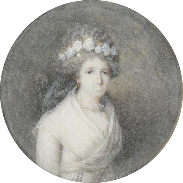 R. FORTIN (né à Paris, actif en 1790-1797).
émigré à Londres, Fortin exposa à la Royal Academy de 1790 à 1794, notamment le portrait du prince de Galles. Il est représenté au Museum of Fine Arts à Houston. Ses miniature sont rares.
Jeune femme coiffée de roses blanches, en robe blanche, foulard croisé à la taille, vue à mi-corps de trois-quarts à droite.
Miniature de la fin du XVIIIe siècle, signée et datée en bas à droite : Fortin 1789 ( ?) [la date peu lisible], diam. 6,5 cm, dans un médaillon en métal doré, diam. 7,1 cm ; au revers, soie bleue sous verre (légèrement insolée, mouillure sur le bord droit ; petit éclat au verre du revers).