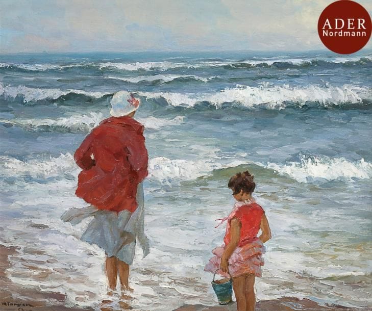 Charles Garabed ATAMIAN (1872-1947)
Femme et enfant face à la mer
Huile sur toile.
Signée en bas à gauche.
(Rentoilé).
46 x 55 cm

En 1923, Atamian se rend pour l’été à Saint-Gilles-sur-Vie (aujourd’hui Saint-Gilles-Croix-de-Vie), en Vendée, où il séjourne régulièrement jusqu’en 1939. Il y développe, au fil des années, une longue série de peintures de plage qui marqueront profondément son style.
